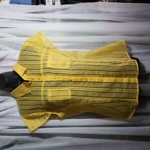 XL Yellow Cap sleeved shirt